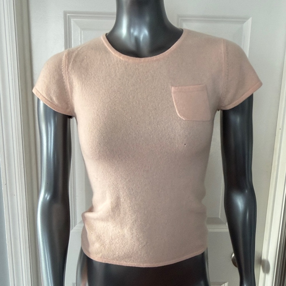 KENZIE Short Sleeve Cashmere Crewneck Pocket Tee in Light Blush